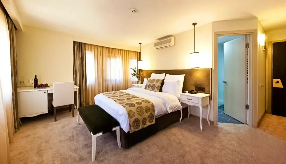 هتل تکسیم تاون استانبول